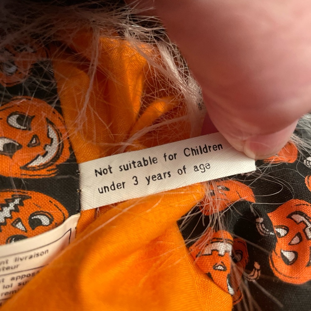 1992 vintage Halloween witch decoration. - Picture 6 of 8